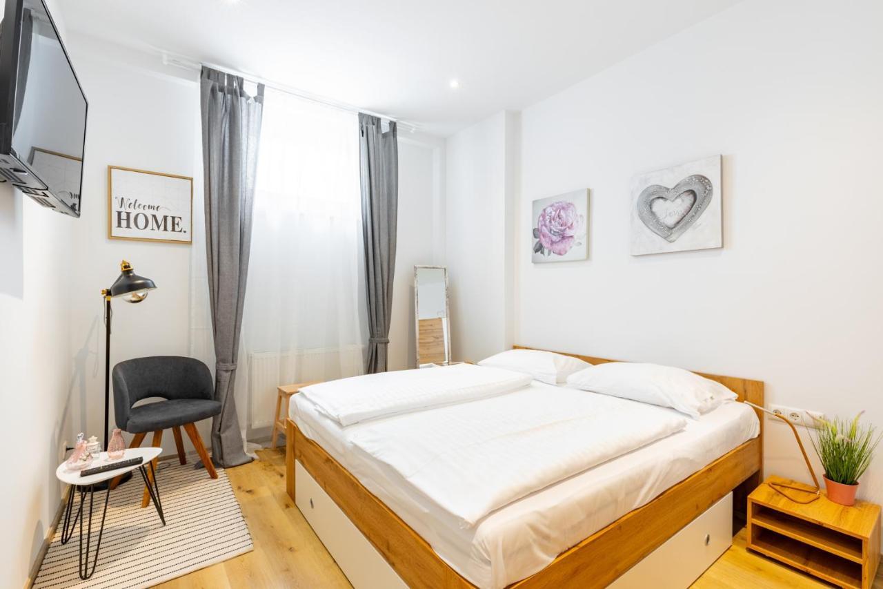 Budget Rooms West With Shared Kitchen Vídeň Exteriér fotografie