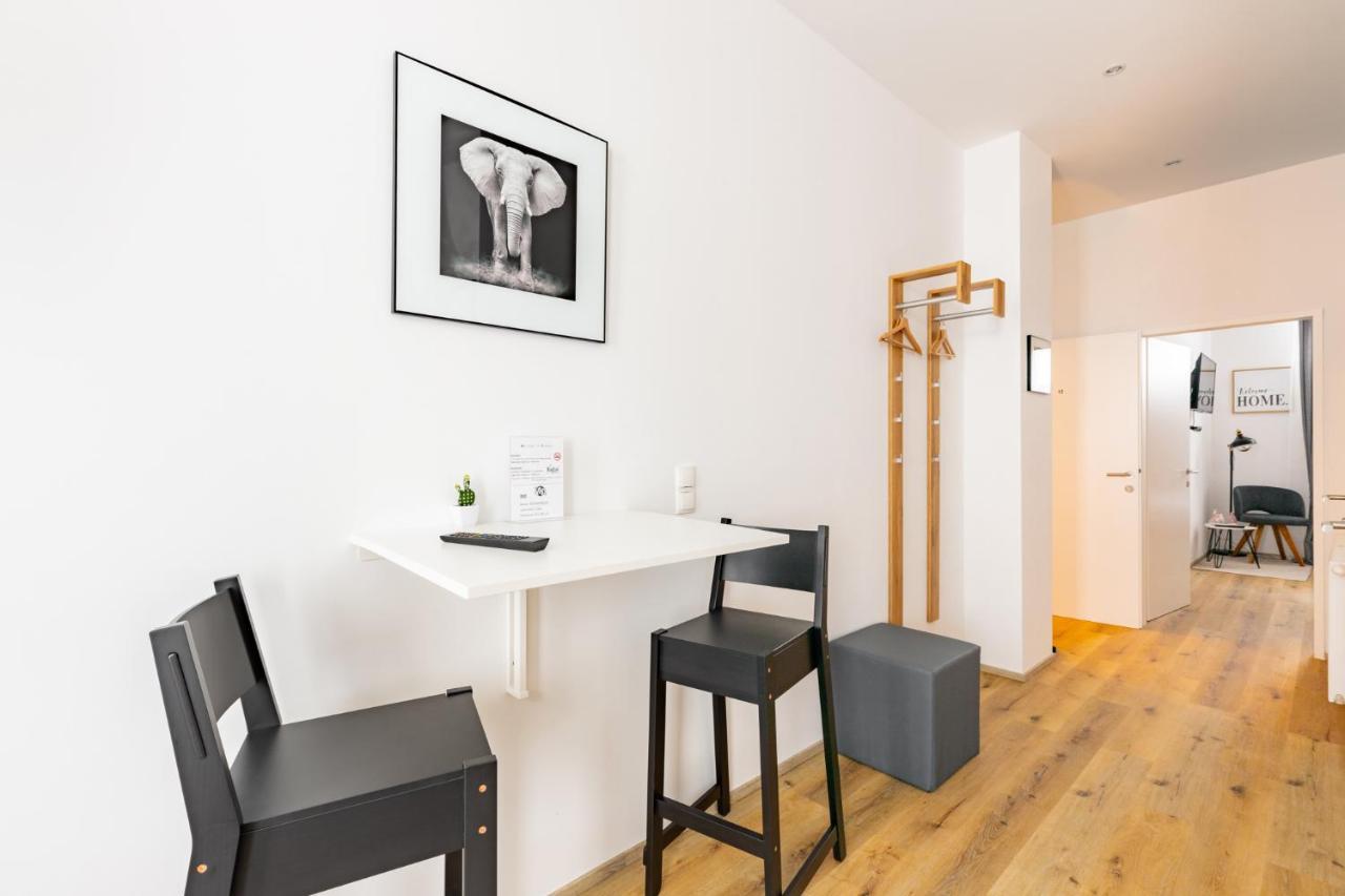 Budget Rooms West With Shared Kitchen Vídeň Exteriér fotografie