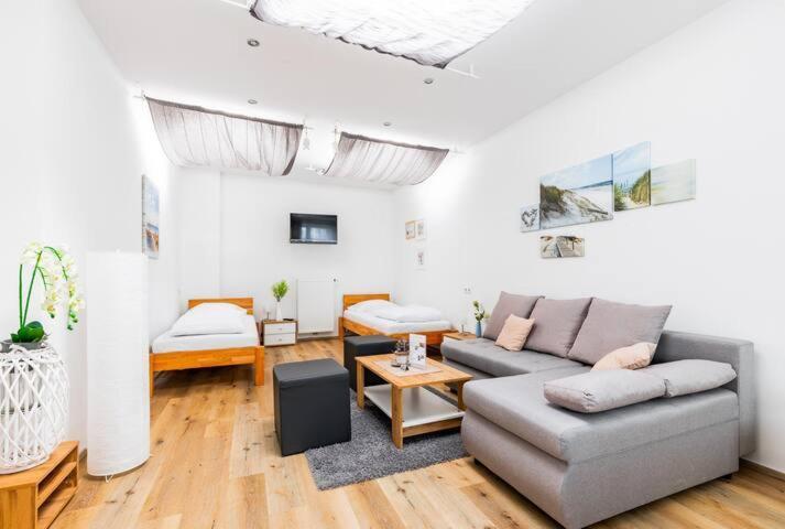 Budget Rooms West With Shared Kitchen Vídeň Exteriér fotografie