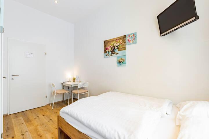 Budget Rooms West With Shared Kitchen Vídeň Exteriér fotografie