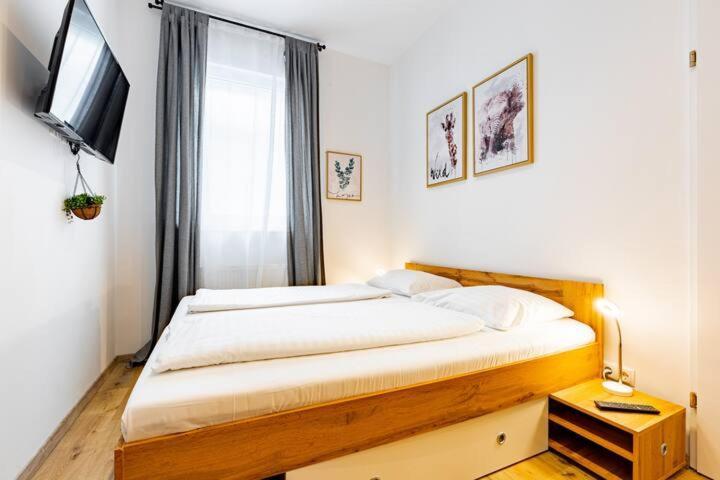 Budget Rooms West With Shared Kitchen Vídeň Exteriér fotografie