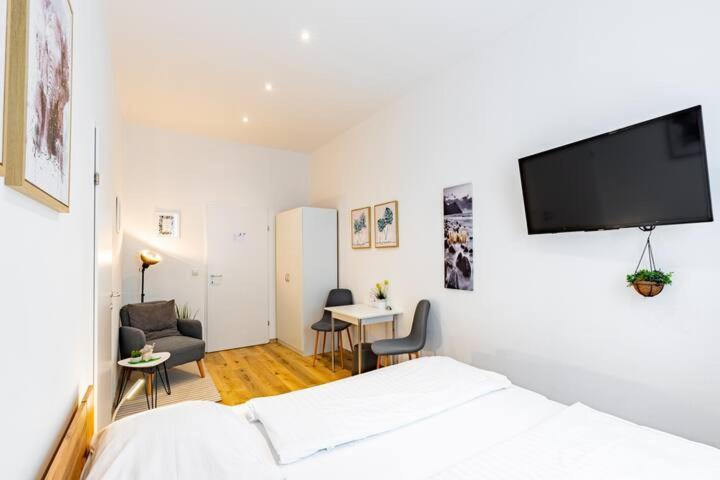 Budget Rooms West With Shared Kitchen Vídeň Exteriér fotografie