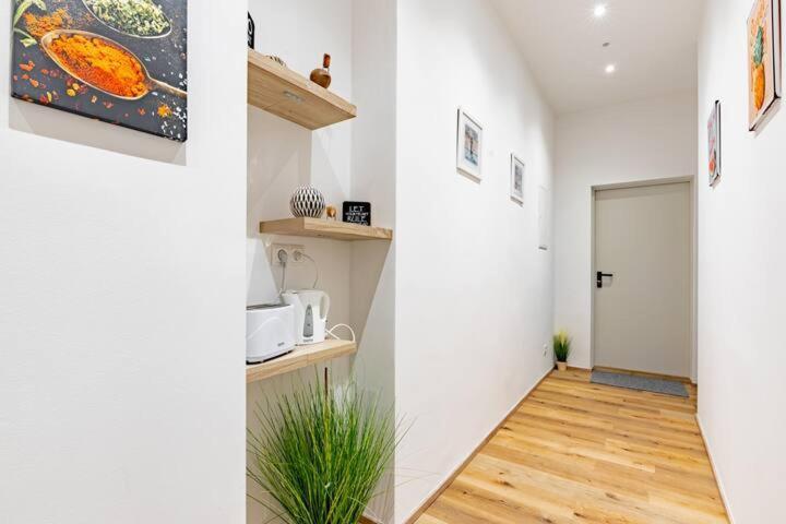 Budget Rooms West With Shared Kitchen Vídeň Exteriér fotografie