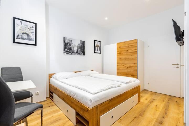 Budget Rooms West With Shared Kitchen Vídeň Exteriér fotografie
