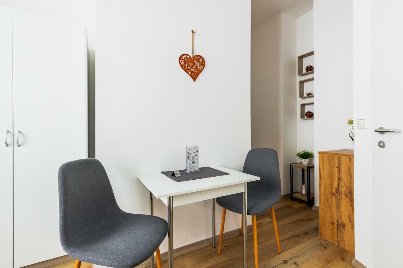 Budget Rooms West With Shared Kitchen Vídeň Exteriér fotografie
