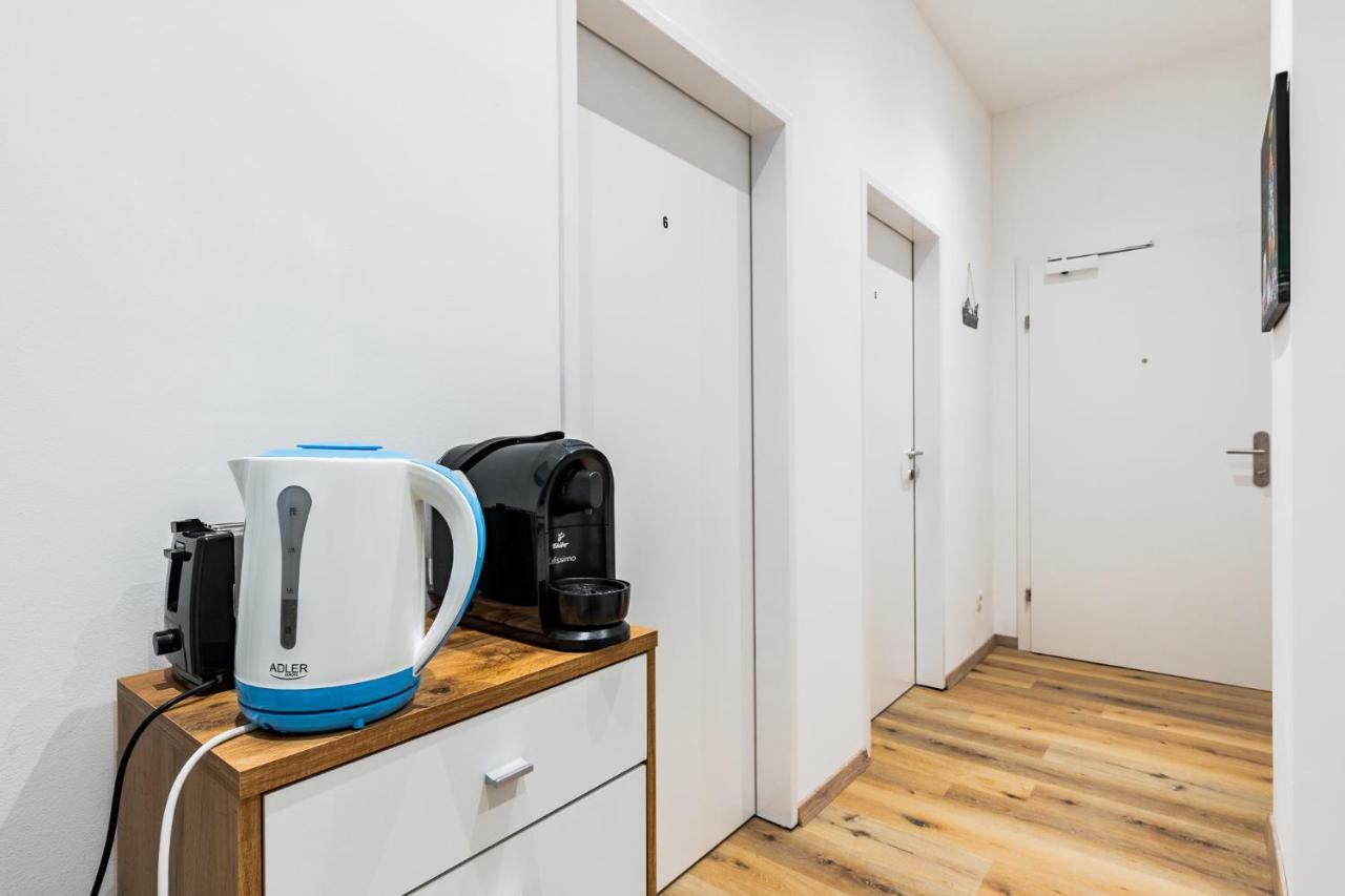 Budget Rooms West With Shared Kitchen Vídeň Exteriér fotografie