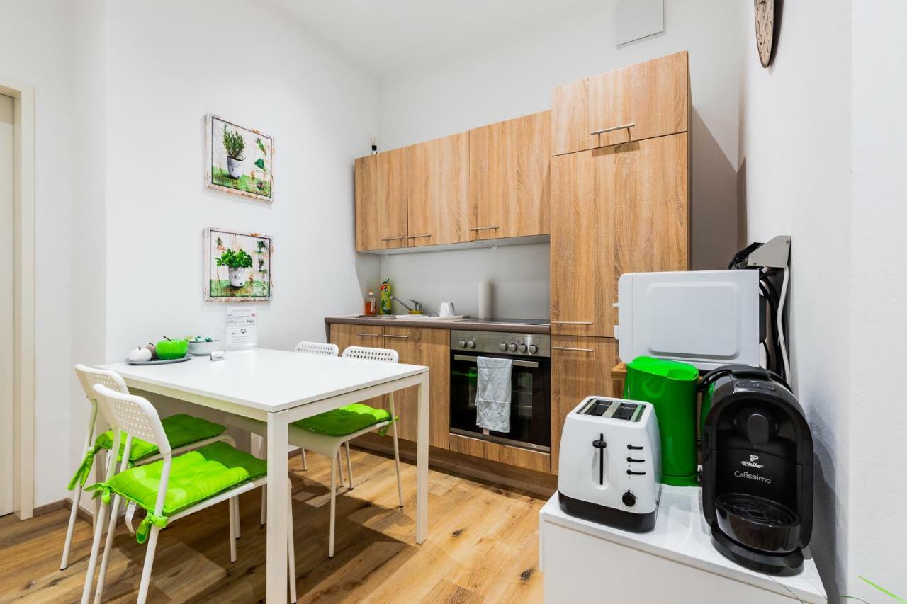 Budget Rooms West With Shared Kitchen Vídeň Exteriér fotografie