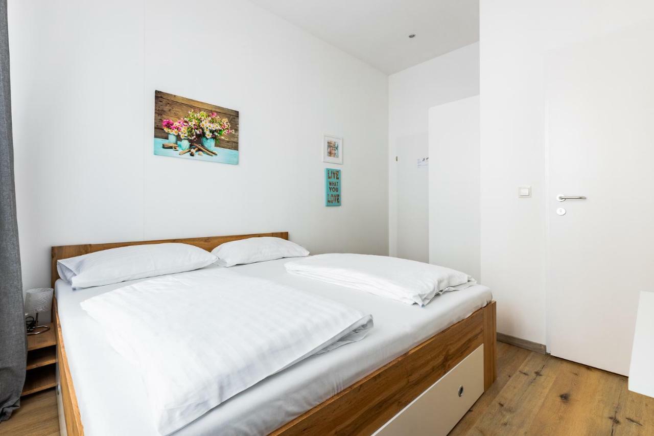Budget Rooms West With Shared Kitchen Vídeň Exteriér fotografie